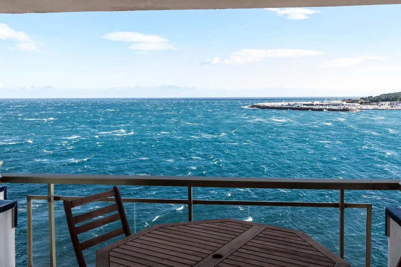 Inmueble De Categoria. Wifi Free Apartamento L' Escala 0*,  Espanha