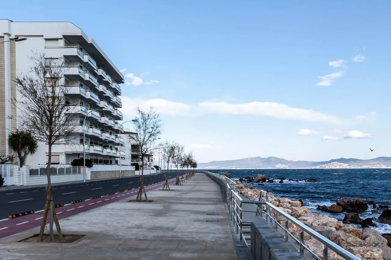 Inmueble De Categoria. Wifi Free Apartamento L' Escala 0*,