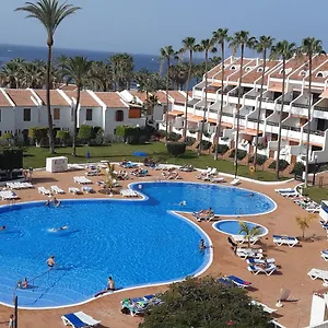 https://two-bedroomed-apartment-with-amazing-sea-views.tenerifehoteles.net
